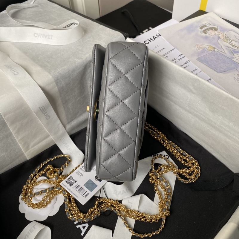 Chanel 19 Bags